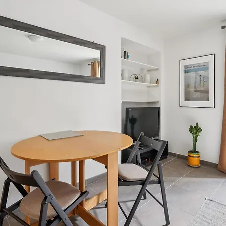 Appartement Magnifique Spacieux Versailles 4pers
